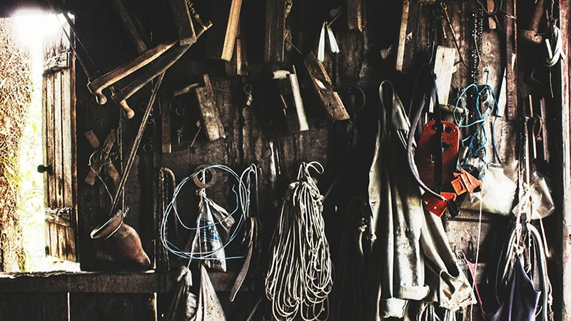 个性化个人简历和作品展示ppt模板免费下载免费PPT